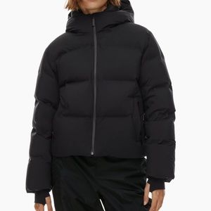 Aritzia The Super Puff2o Shorty